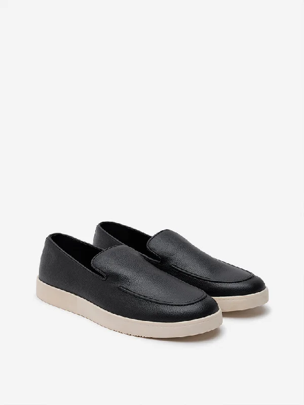 SOLEPLAY Black Slip-On Loafers